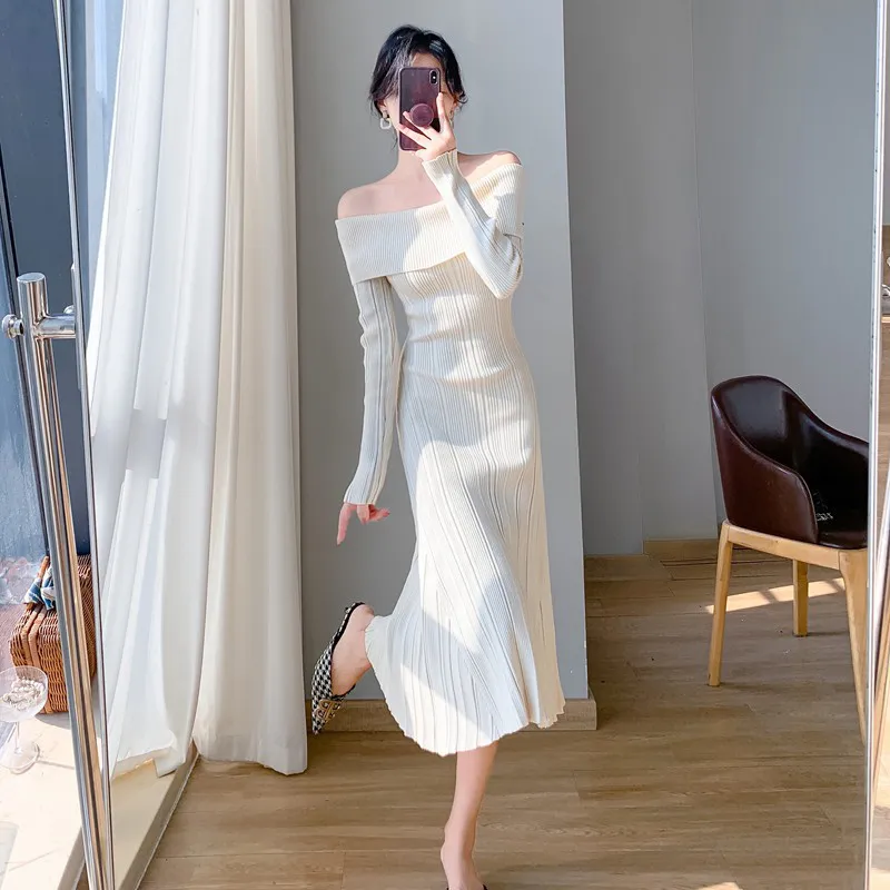 Slim-fit hip-wrapped shoulder-knitted fishtail dress dress
